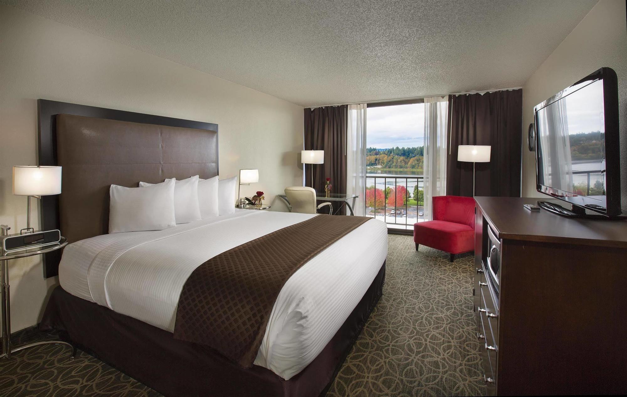 Red Lion Inn & Suites Olympia, Governor Hotel Екстериор снимка